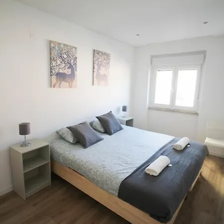 Apartament Oriente Dna X *
