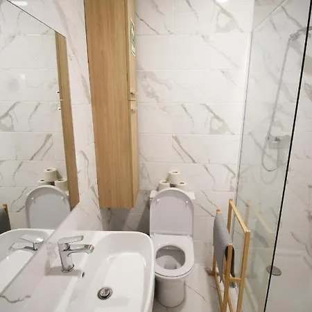 Apartament Oriente Dna X *